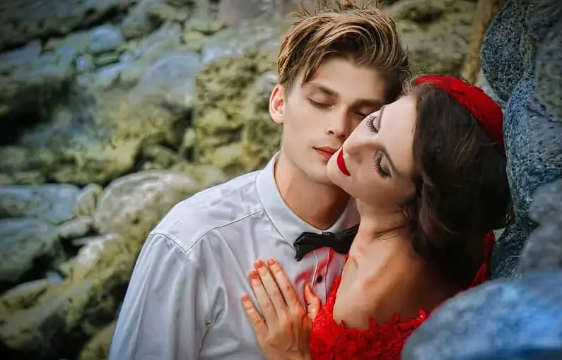 What can I do if I like my cousin How do I tell my cousin I like him